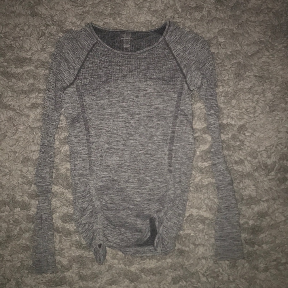 Fitted long sleeve athletic top